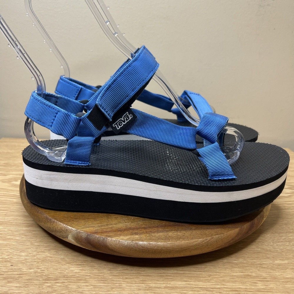 Teva Sandals Women’s Size 10 Flatform Universal Blue Black White Comfort